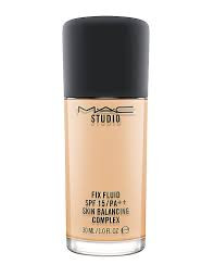 M.A.C Studio Fix Fluid SPF 15 - NC12 (30ml)