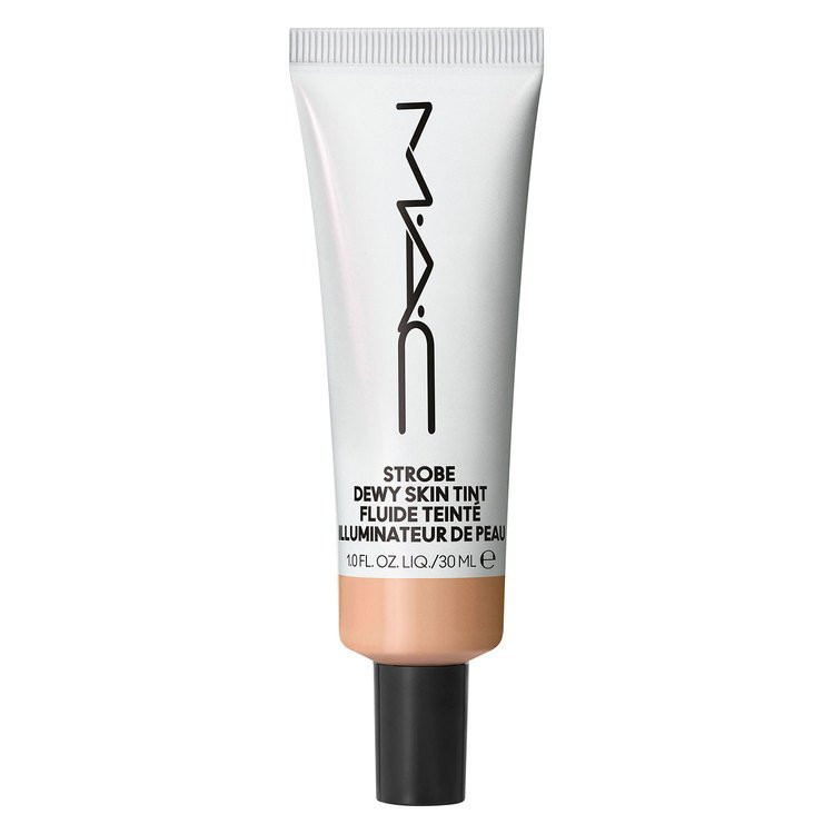 M.A.C Strobe Dewy Skin Tint - Medium Plus (30ml)