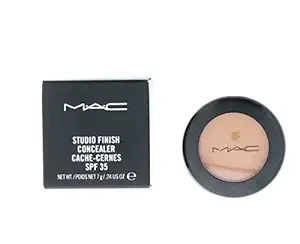 M.A.C Studio Finish SPF 35 Concealer - NC35 7gm