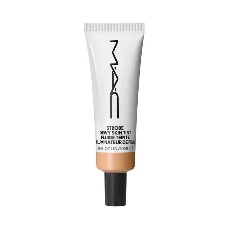 M.A.C Strobe Dewy Skin Tint - Medium Deep (30ml)