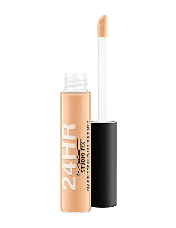 M.A.C Studio Fix 24-Hour Smooth Wear Concealer - NC15 7ml