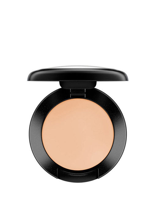 M.A.C Studio Finish SPF 35 Concealer - NW25 (7gm)